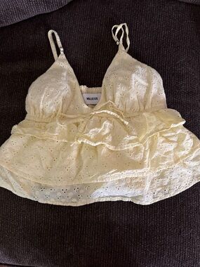 Hollister Pale Yellow Eyelet Ruffle Camisole